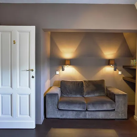 Holiday home Delightful In With Garden Limbourg